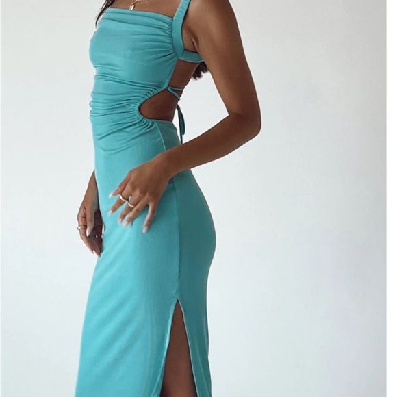 Princess Polly Dresses & Skirts - Lainey Midi Dress blue